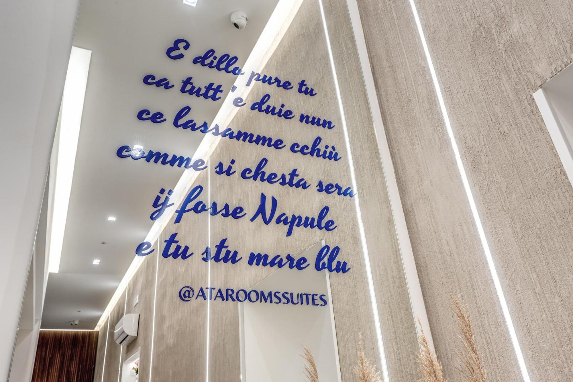Atarooms Suites Napoli Exterior foto
